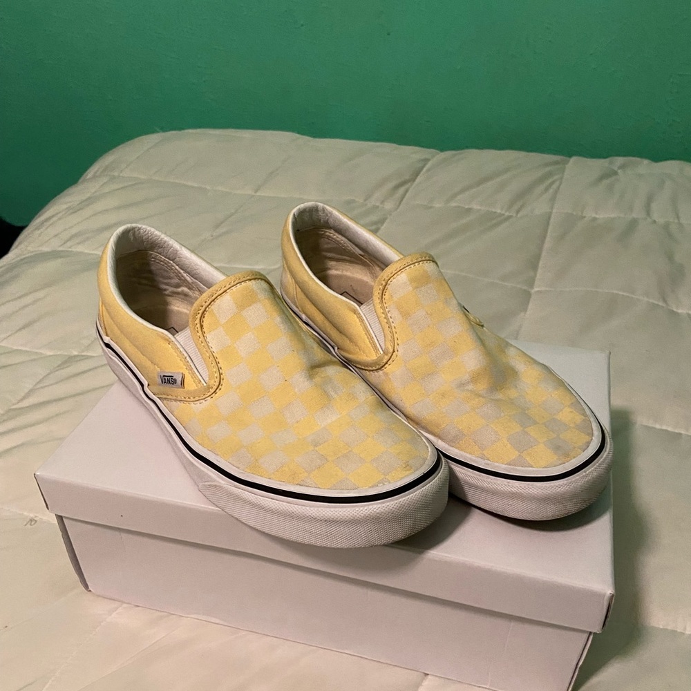 VANS slip-on checkerboard pastel yellow/white size W 9.5